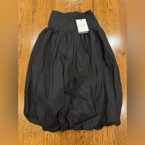 NWT En Saison Nicollete Black Midi Skirt with Bubble Hem